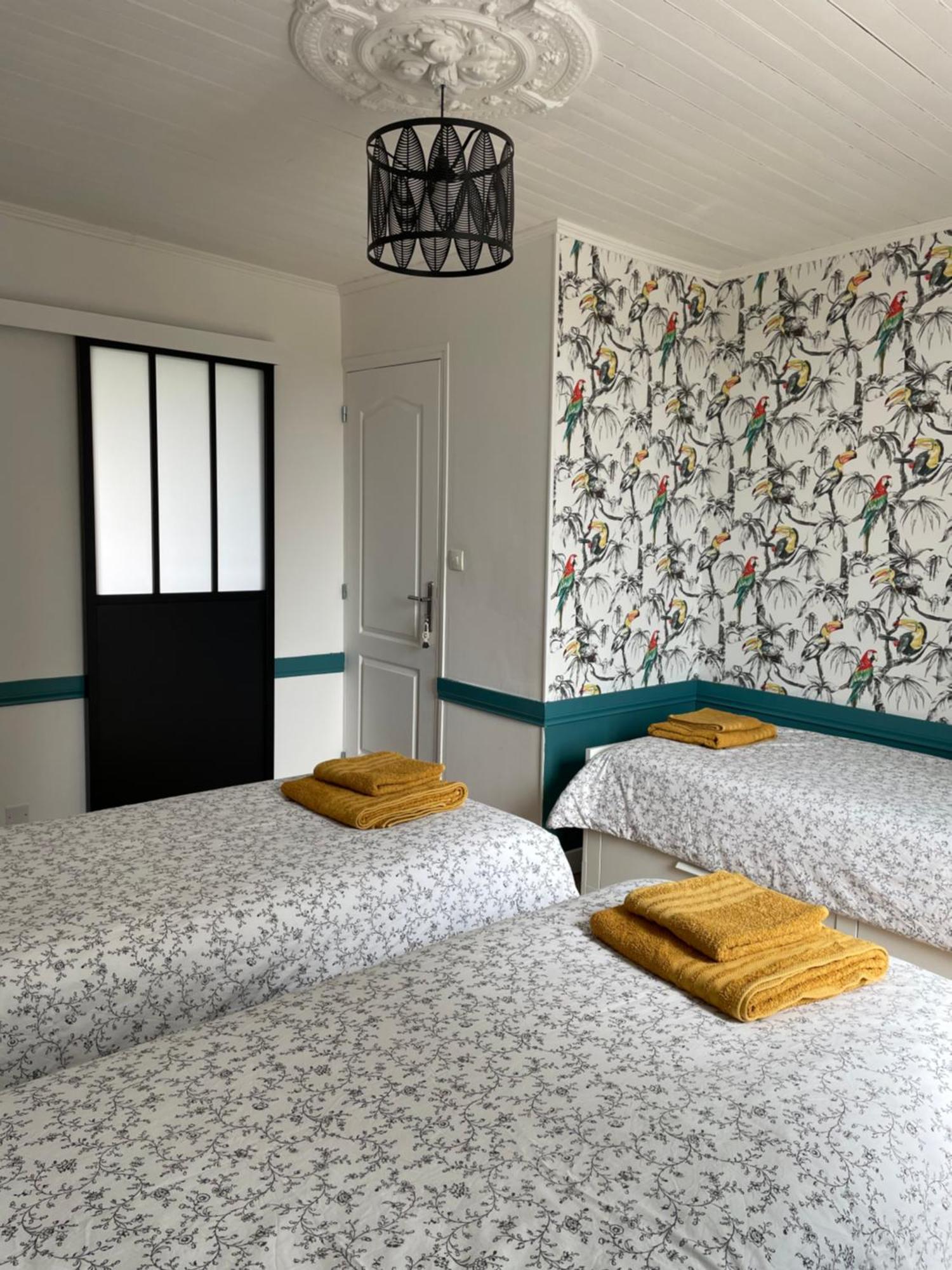 Bien Et Toit Bed & Breakfast Montredon  Eksteriør bilde